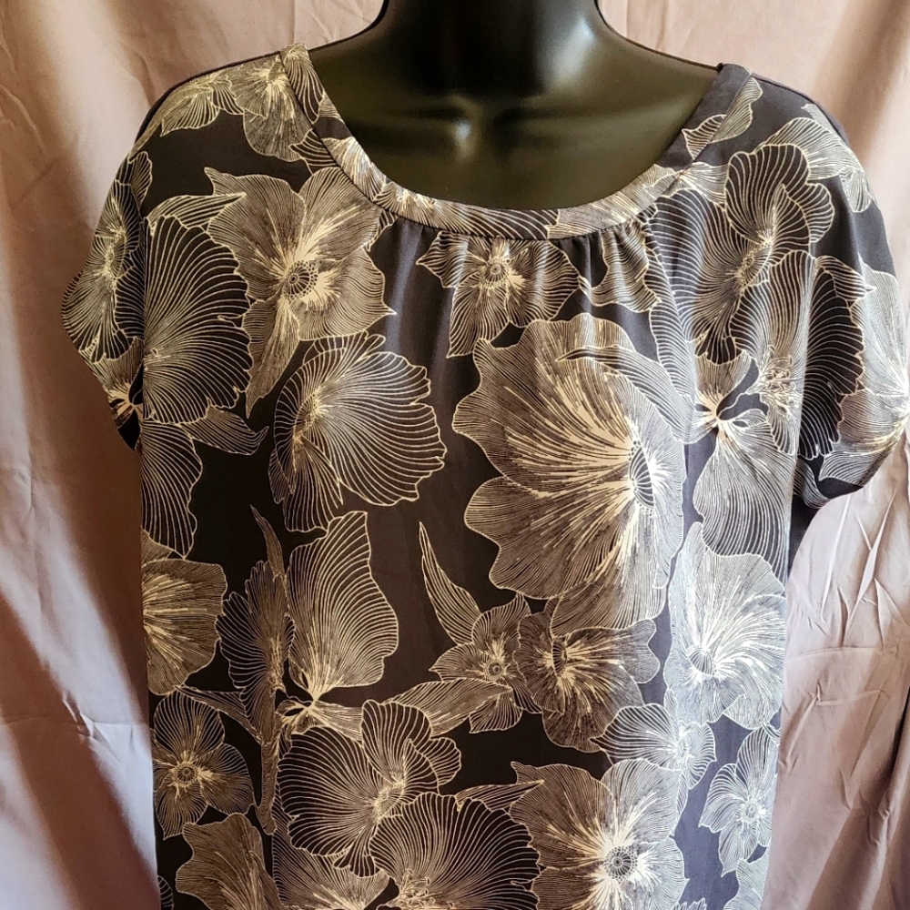 Ann Taylor Loft Top